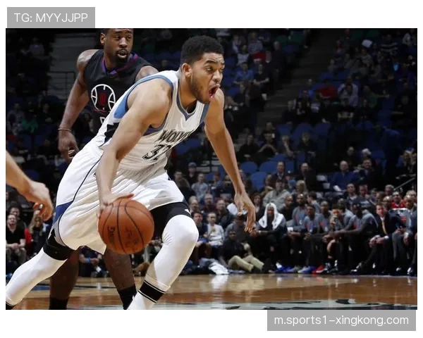 森林狼防守体系成熟内线优势明显 外线火力不足关键球处理薄弱