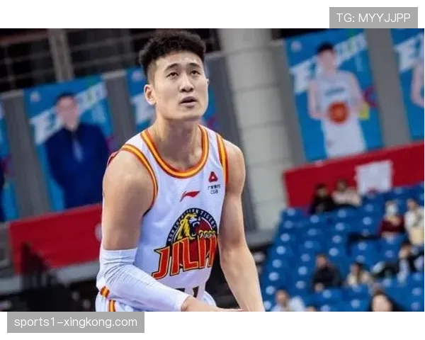 吉林限制辽宁外线命中率 姜伟泽21分5篮板5助攻全面